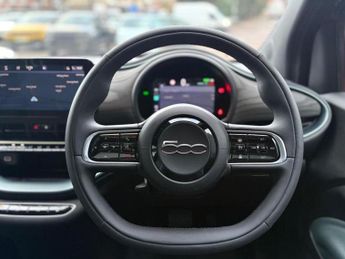 Fiat 500e 42kWh Giorgio Armani Auto 3dr