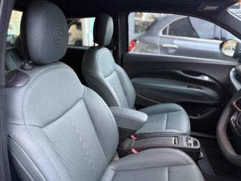 Fiat 500e 42kWh Giorgio Armani Auto 3dr