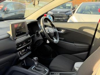 Hyundai KONA 1.6 h-GDi SE Connect DCT Euro 6 (s/s) 5dr