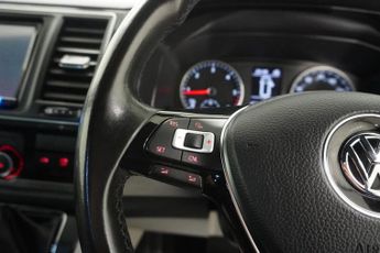 Volkswagen Transporter 2.0 BiTDI T32 BlueMotion Tech Highline Kombi Double Cab 5dr Dies