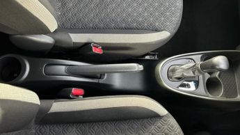 Toyota Aygo X 1.0 VVT-i Edge Hatchback 5dr Petrol x-shift Euro 6 (s/s) (72 ps)