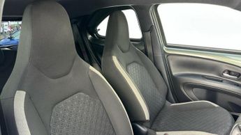 Toyota Aygo X 1.0 VVT-i Edge Hatchback 5dr Petrol x-shift Euro 6 (s/s) (72 ps)