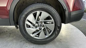 Nissan Qashqai 1.3 DIG-T MHEV Acenta Premium SUV 5dr Petrol Hybrid XTRON Euro 6