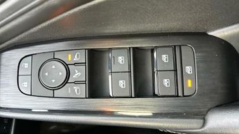 Nissan Qashqai 1.3 DIG-T MHEV Acenta Premium SUV 5dr Petrol Hybrid XTRON Euro 6