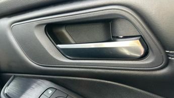 Nissan Qashqai 1.3 DIG-T MHEV Acenta Premium SUV 5dr Petrol Hybrid XTRON Euro 6