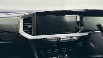 Vauxhall Mokka Electric 50kWh Ultimate SUV 5dr Electric Auto (136 ps)