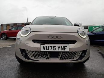 Fiat 600 1.2 MHEV La Prima e-DCT Euro 6 (s/s) 5dr
