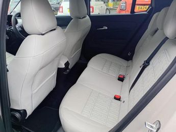 Fiat 600 1.2 MHEV La Prima e-DCT Euro 6 (s/s) 5dr