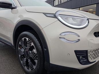 Fiat 600 1.2 MHEV La Prima e-DCT Euro 6 (s/s) 5dr