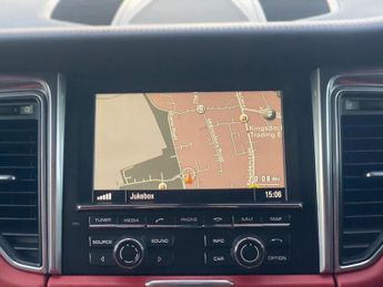 Porsche Macan 3.0 TD V6 S PDK 4WD Euro 6 (s/s) 5dr