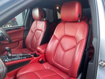 Porsche Macan 3.0 TD V6 S PDK 4WD Euro 6 (s/s) 5dr