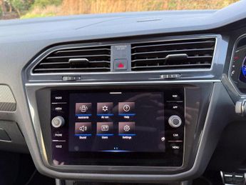 Volkswagen Tiguan Allspace 2.0 TSI R-Line DSG 4Motion Euro 6 (s/s) 5dr