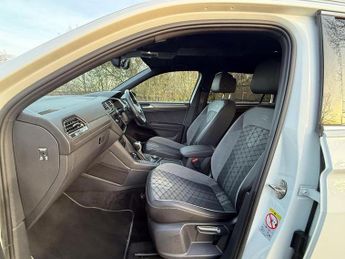 Volkswagen Tiguan Allspace 2.0 TSI R-Line DSG 4Motion Euro 6 (s/s) 5dr