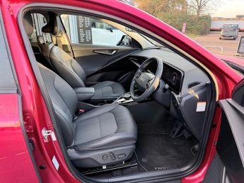 Kia Niro 64.8 kWh 3