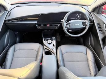 Kia Niro 64.8 kWh 3