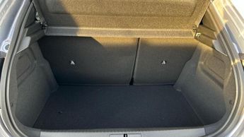 Peugeot 208 1.2 HYBRID Allure Hatchback 5dr Petrol Hybrid e-DSC6 Euro 6 (s/s