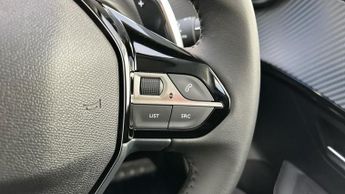 Peugeot 208 1.2 HYBRID Allure Hatchback 5dr Petrol Hybrid e-DSC6 Euro 6 (s/s