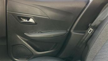 Peugeot 208 1.2 HYBRID Allure Hatchback 5dr Petrol Hybrid e-DSC6 Euro 6 (s/s