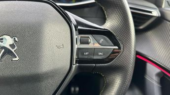 Peugeot E-2008 50kWh GT SUV 5dr Electric Auto (7kW Charger) (136 ps)