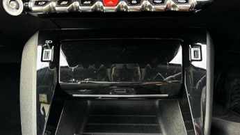 Peugeot E-2008 50kWh GT SUV 5dr Electric Auto (7kW Charger) (136 ps)