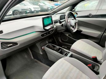 Volkswagen ID.3 Pro 58kWh Life Auto 5dr