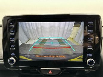 Toyota YARIS CROSS 1.5 Hybrid Icon 5dr CVT