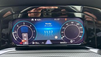 Volkswagen Golf 2.0 TDI R-Line Hatchback 5dr Diesel DSG Euro 6 (s/s) (150 ps)