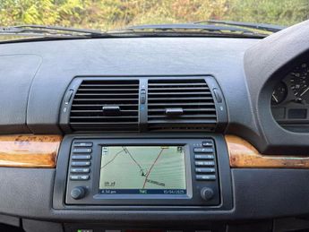 BMW X5 4.4i V8 Sport Auto 4WD Euro 3 5dr