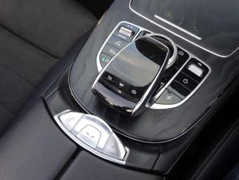 Mercedes-Benz E Class 2.0 E220d AMG Line (Premium) Cabriolet 2dr Diesel G-Tronic+ Euro