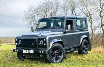 Land Rover Defender 2.2 TDCi XS Station Wagon Double Cab 3dr Diesel Manual 4WD SWB E