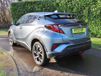 Toyota C-HR 1.8 VVT-h Design SUV 5dr Petrol Hybrid CVT Euro 6 (s/s) (122 ps)