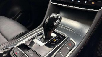 MG MG HS 1.5 T-GDI 16.6kWh SE Auto Euro 6 (s/s) 5dr