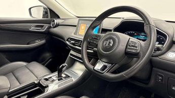 MG MG HS 1.5 T-GDI 16.6kWh SE Auto Euro 6 (s/s) 5dr