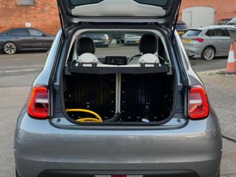 Fiat 500e 42kWh La Prima Hatchback 3dr Electric Auto (118 ps)