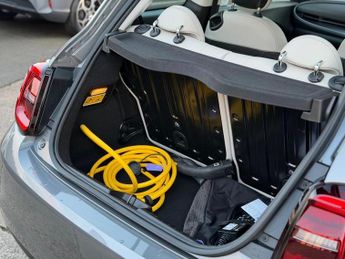 Fiat 500e 42kWh La Prima Auto 3dr