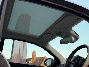 Fiat 500e 42kWh La Prima Hatchback 3dr Electric Auto (118 ps)