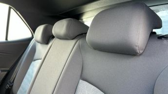 Volkswagen ID.3 Pro Performance 58kWh Life Hatchback 5dr Electric Auto (204 ps)