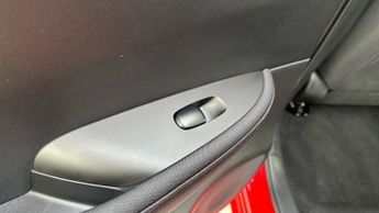 Nissan Leaf 39kWh Acenta Hatchback 5dr Electric Auto (150 ps)