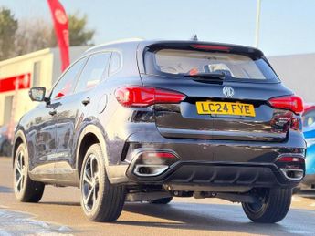 MG MG HS 1.5 T-GDI 16.6kWh SE Auto Euro 6 (s/s) 5dr