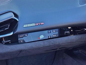 Ferrari 296 GTB 3.0T V6 7.45kWh F1 DCT Euro 6 (s/s) 2dr