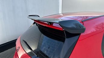 Mercedes-Benz A Class 2.0 A35 AMG (Premium Plus) Hatchback 5dr Petrol SpdS DCT 4MATIC 