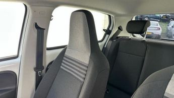 Volkswagen e-up! 36.8kWh e-up! Hatchback 5dr Electric Auto (82 ps)