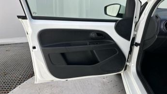 Volkswagen e-up! 36.8kWh e-up! Hatchback 5dr Electric Auto (82 ps)