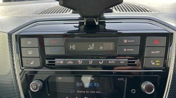 Volkswagen e-up! 36.8kWh e-up! Hatchback 5dr Electric Auto (82 ps)