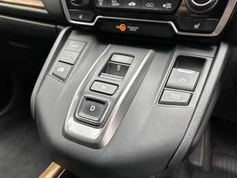 Honda CR-V 2.0 i-MMD Hybrid SR 5dr eCVT