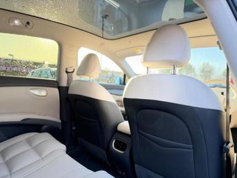 MG MG IM6 100kWh Launch Edition SUV 5dr Electric Auto 4WD (751 ps)