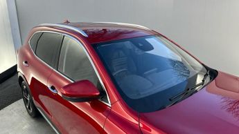 MG MG HS 1.5 T-GDI Trophy SUV 5dr Petrol DCT Euro 6 (s/s) (162 ps)