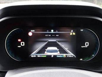 MG MG5 61.1kWh Trophy Long Range Auto 5dr