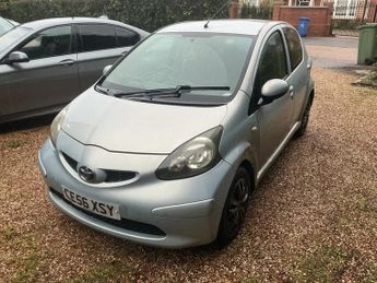 Toyota AYGO 1.0 VVT-i + 5dr