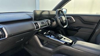 Suzuki e Vitara 61kWh Ultra SUV 5dr Electric Auto (174 ps)